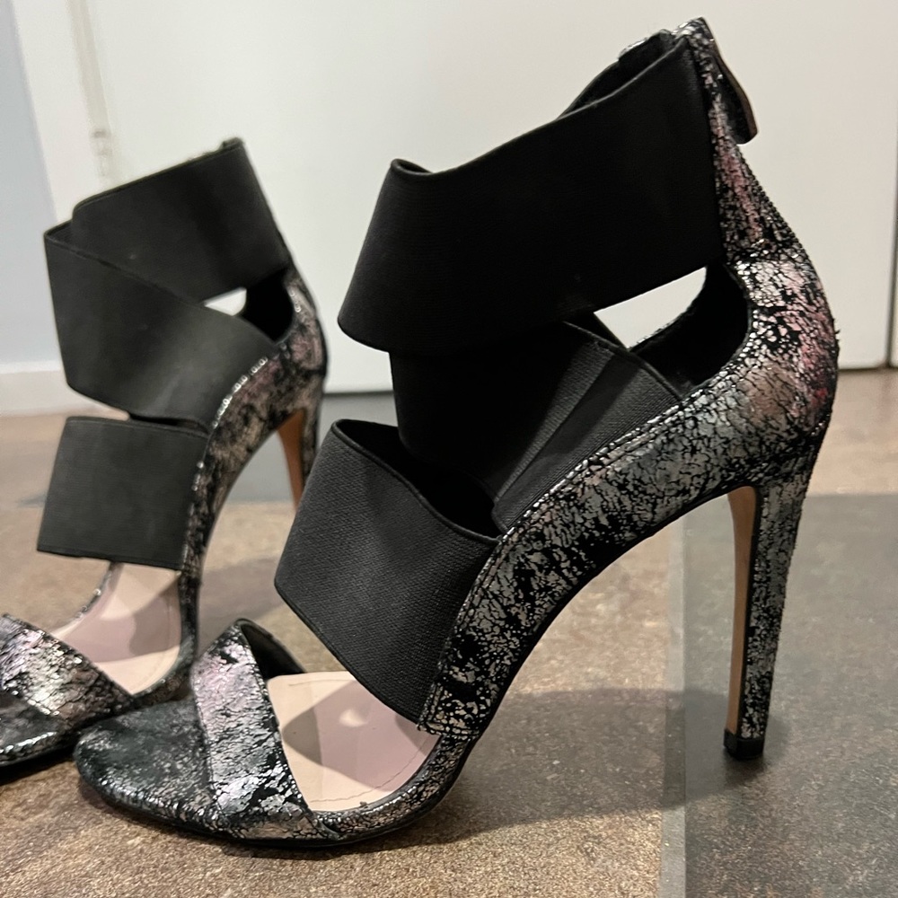 Vince Camuto Vero Cuoio heels